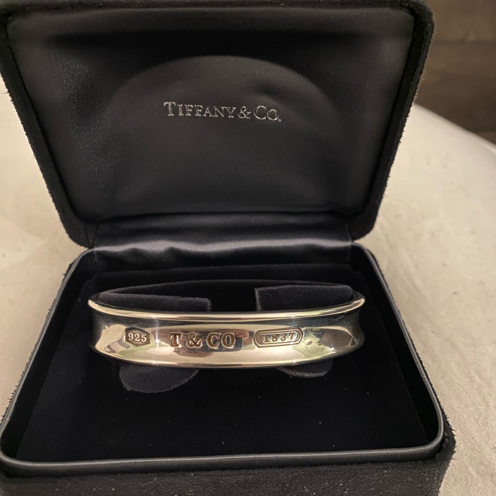 Tiffany & Co 1825 Collection Medium Cuff Bracelet Sterling Silver 925
